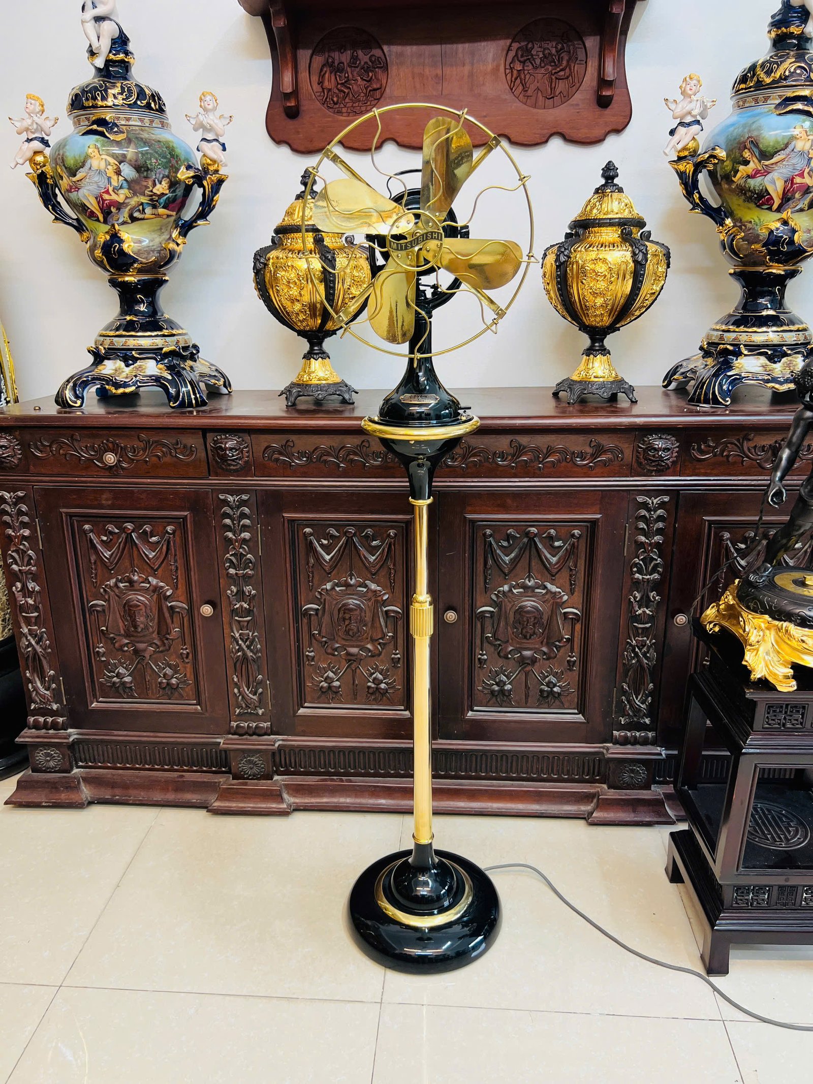 Quạt MITSUBISHI cánh đồng , ngoáy cháo gật gù