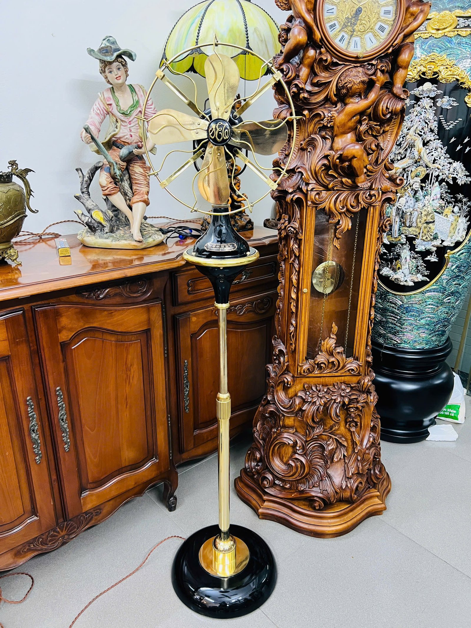 Quạt SHIBAURA cánh đồng , ngoáy cháo gật gù