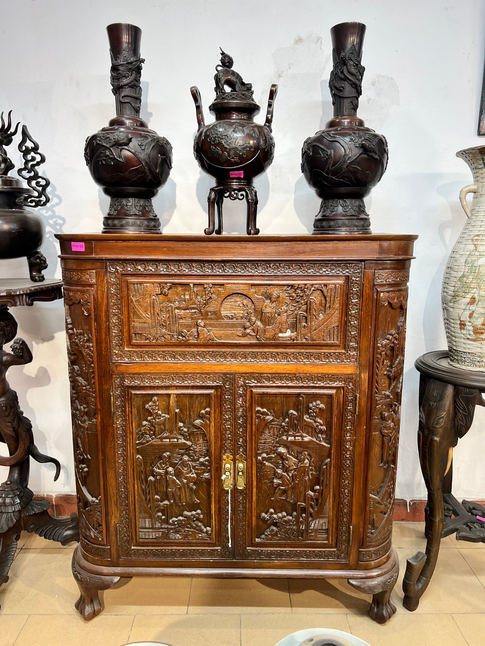 tủ Rượu Châu Âu MS17